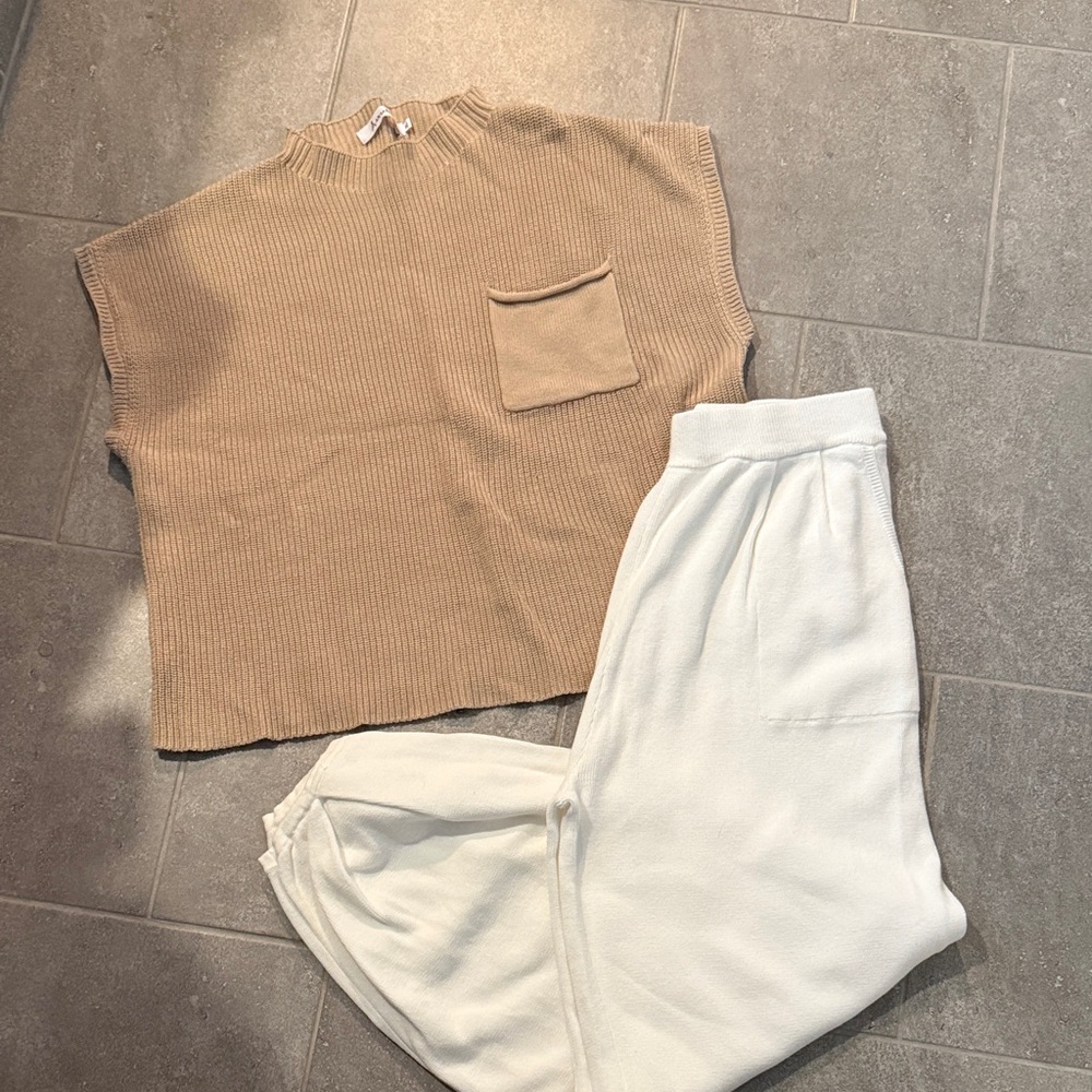 Knit top for sale (not pants)Pocket Sleeveless Top - Women